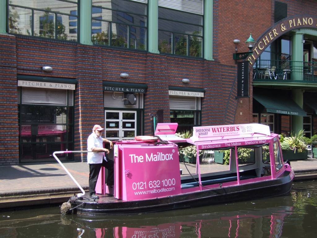 Waterbus