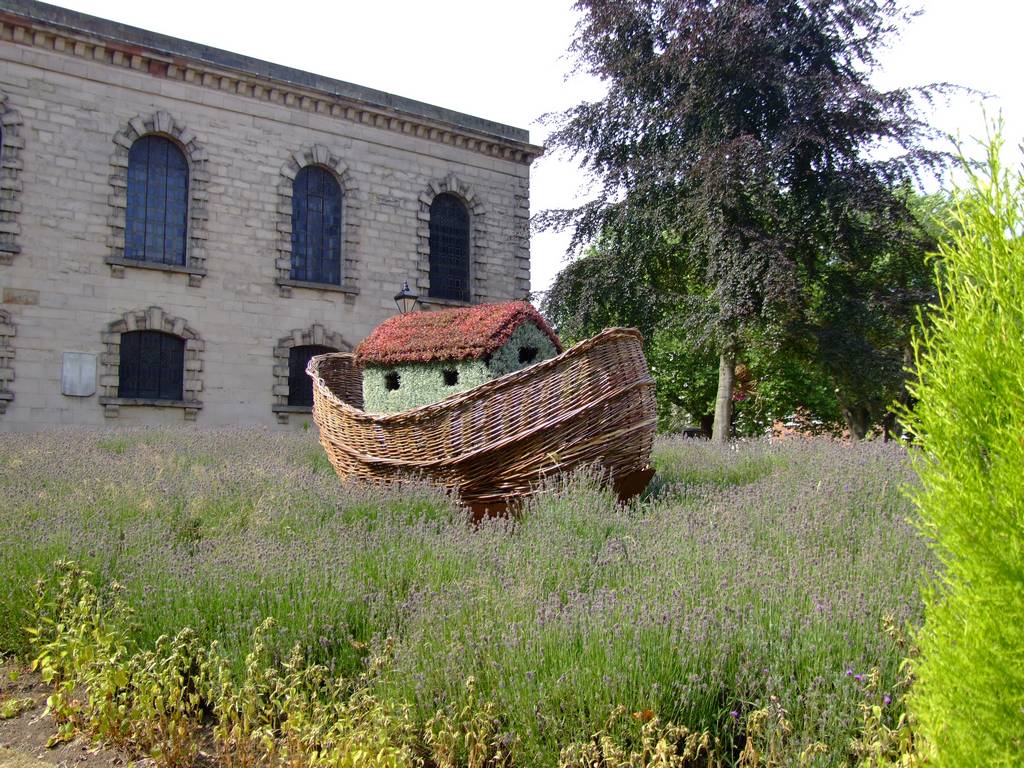 Noah's Ark -  St Paul`s Square