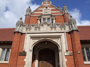 Bournville Almshouses Entrance