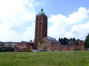Hollymoor Centre