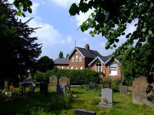 St Laurence Churchyard